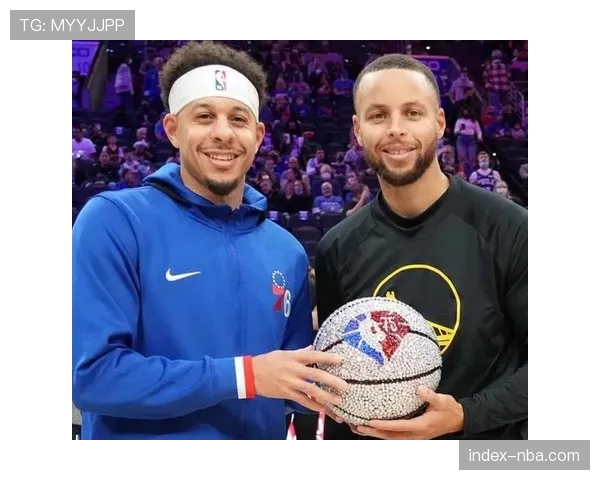 勇士官宣转正斯宾塞：14+2名单出炉巴特勒报销库里领衔